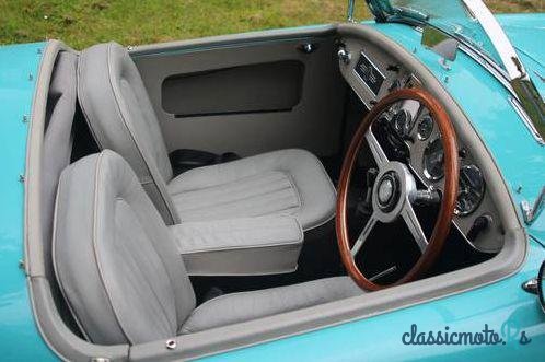 1959' MG MGA Twin Cam photo #4