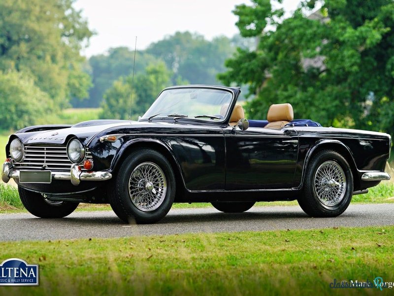 1966' Triumph TR4 photo #4