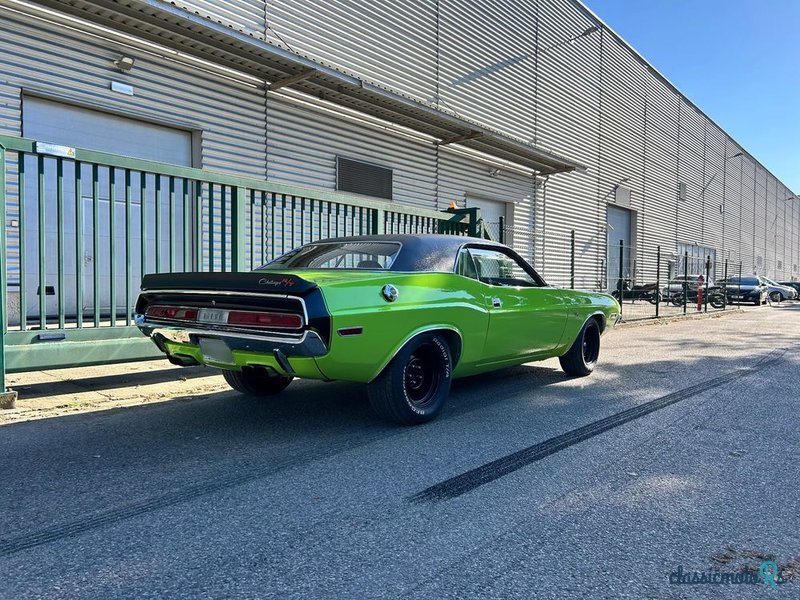 1970' Dodge Challenger photo #5