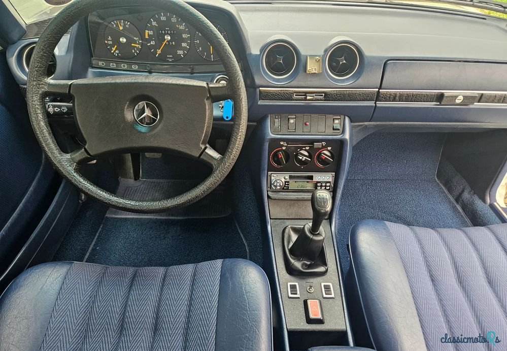 1980' Mercedes-Benz W123 photo #3