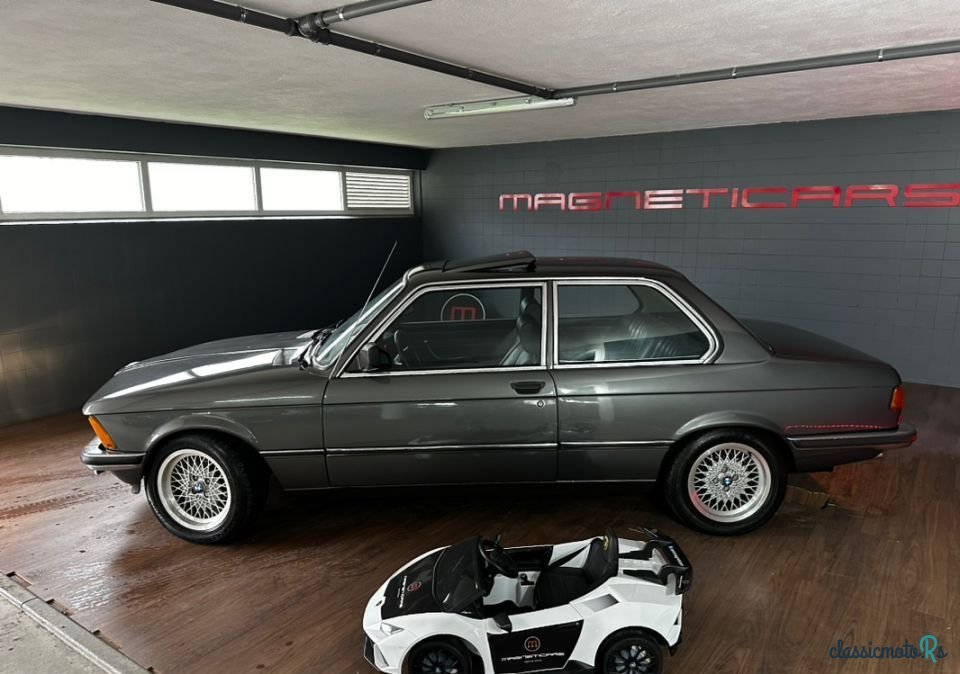 1980' BMW 323 photo #2