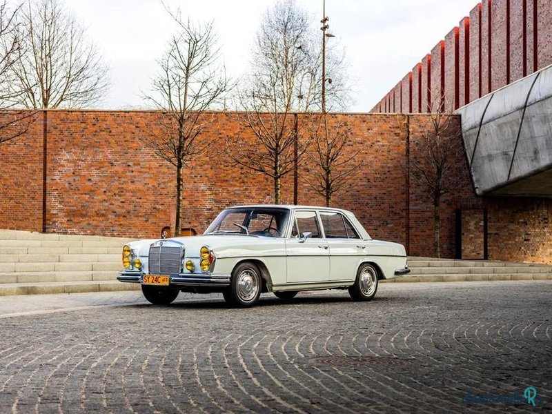 1967' Mercedes-Benz Klasa S photo #4