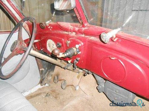 1938' Peugeot 402 Familiale photo #1