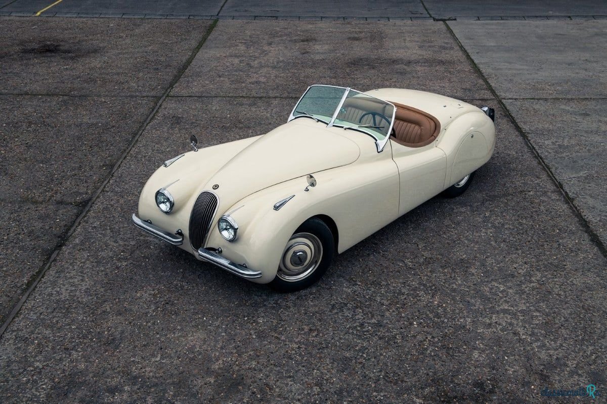 1950' Jaguar Xk120 photo #3