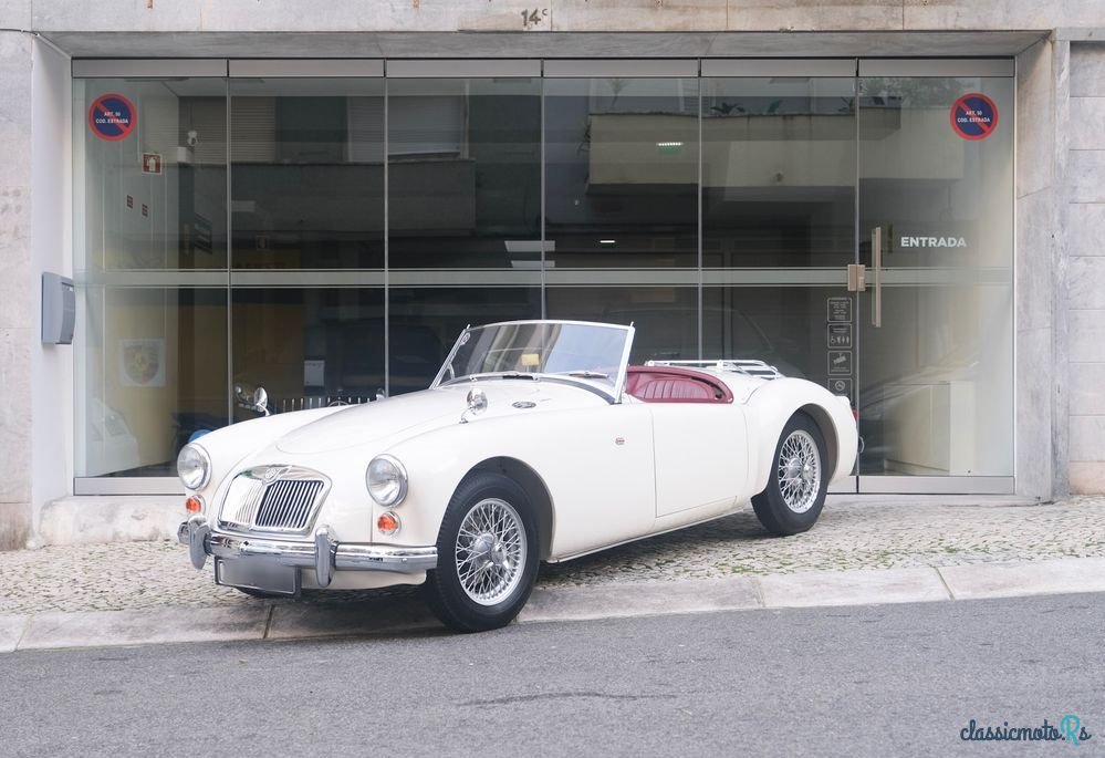 1960' MG MGA photo #1