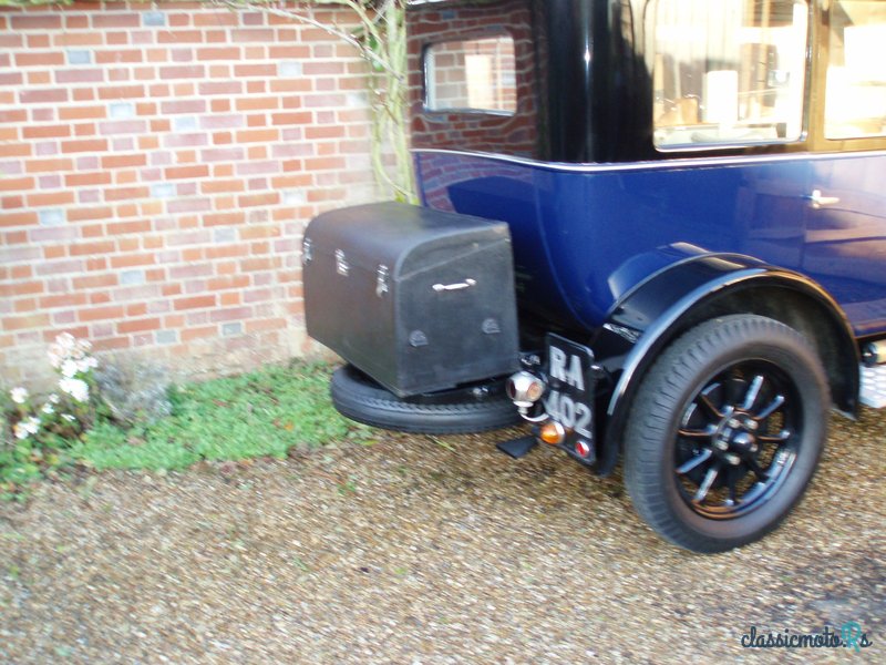 1926' Standard Park Lane Saloon photo #3