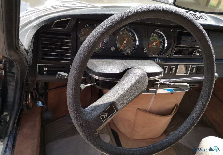 1974' Citroen DS photo #3