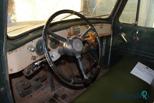 1957' International Harvester S-120 photo #1