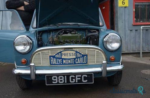 1959' MINI Morris Mini Minor photo #2
