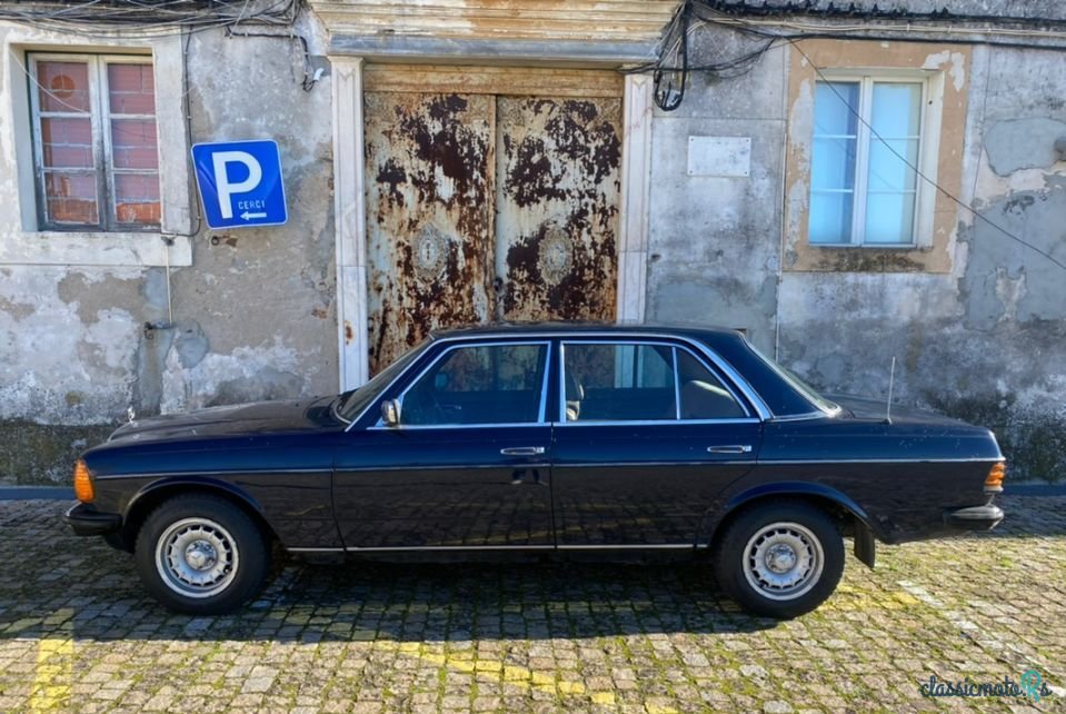 1978' Mercedes-Benz 300 photo #1