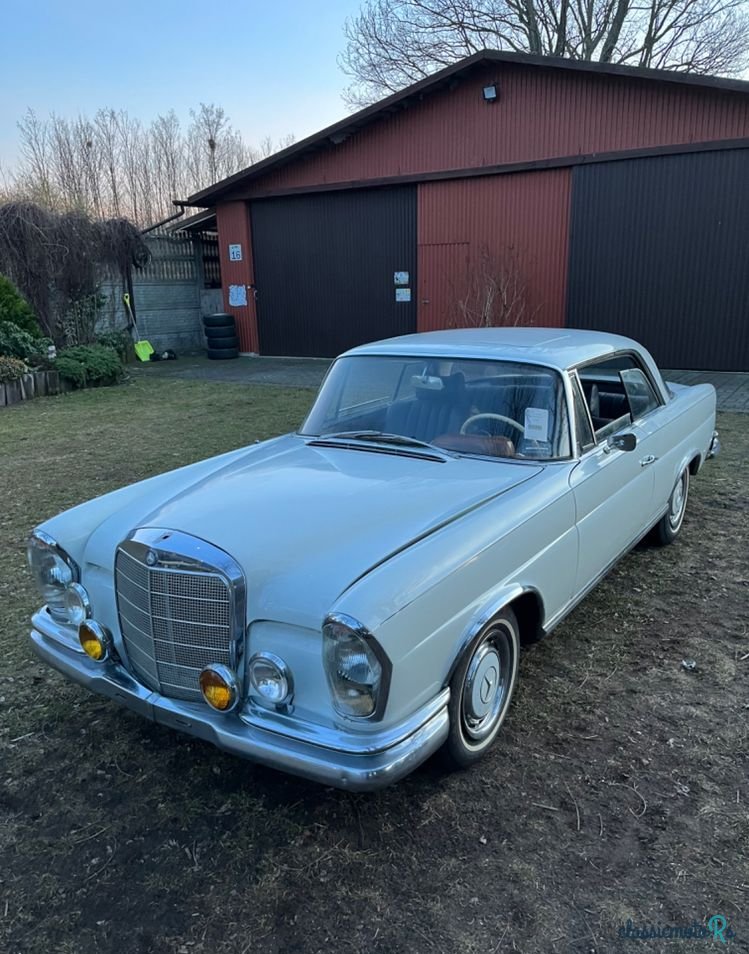 1965' Mercedes-Benz 220SE photo #1
