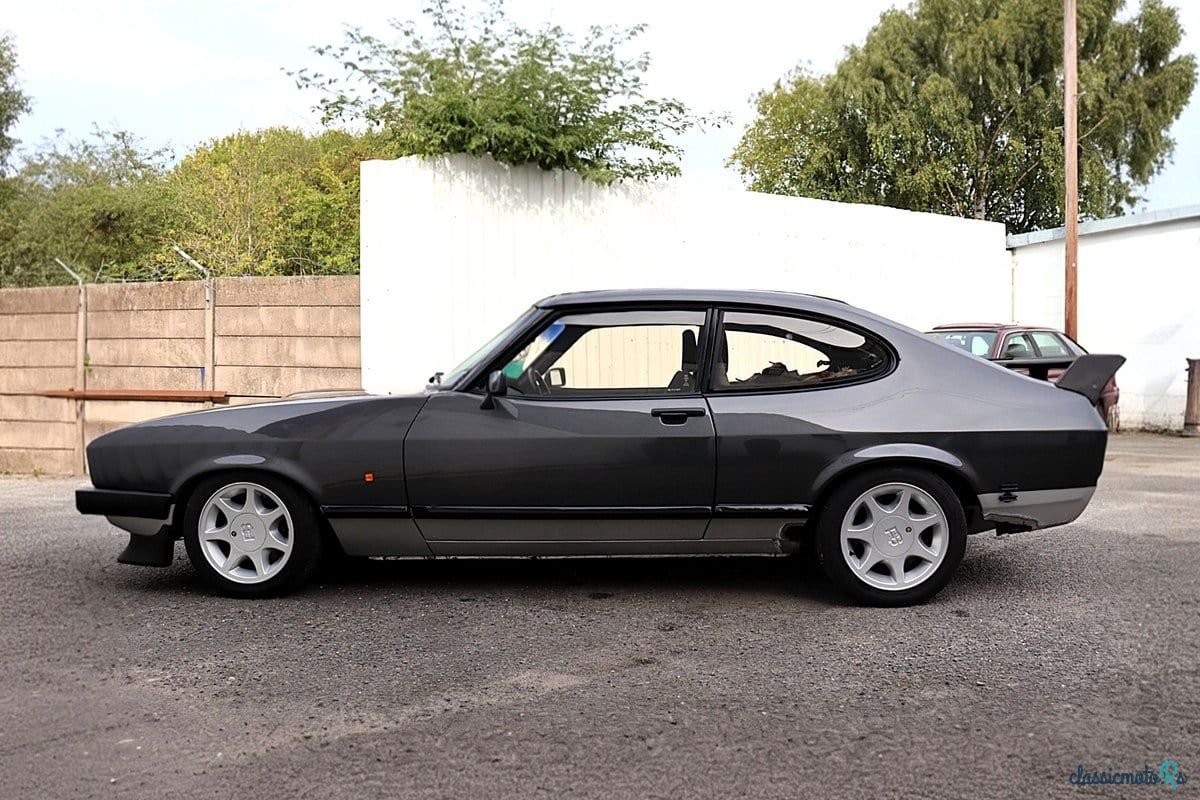 1982' Ford Capri photo #6