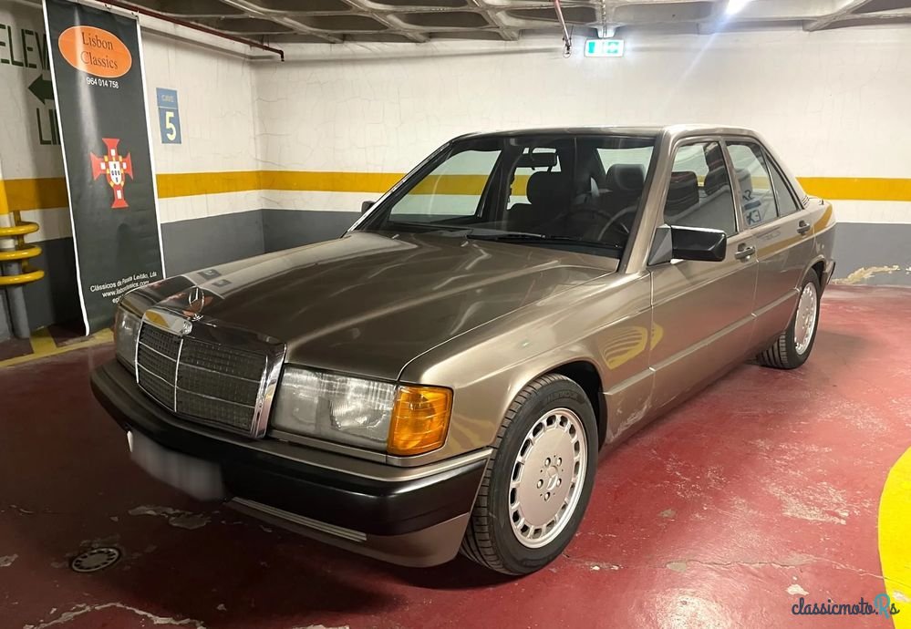 1990' Mercedes-Benz 190 E 2.0 photo #1