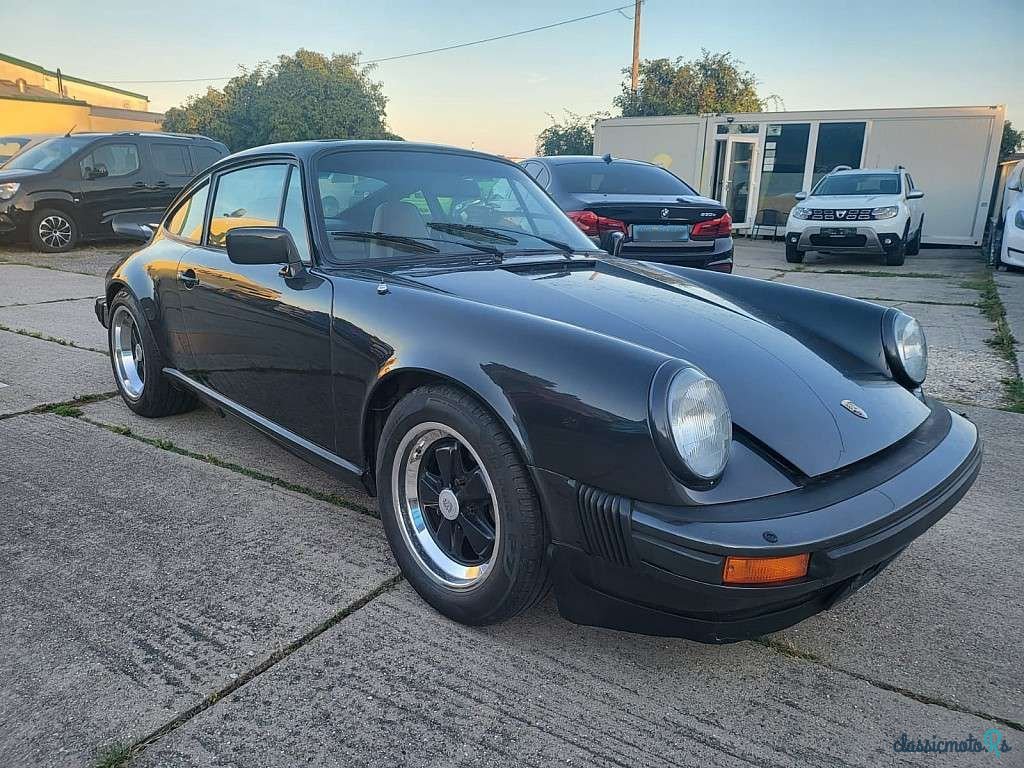 1980' Porsche 911 photo #1