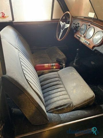 1953' Aston Martin DB2 photo #3