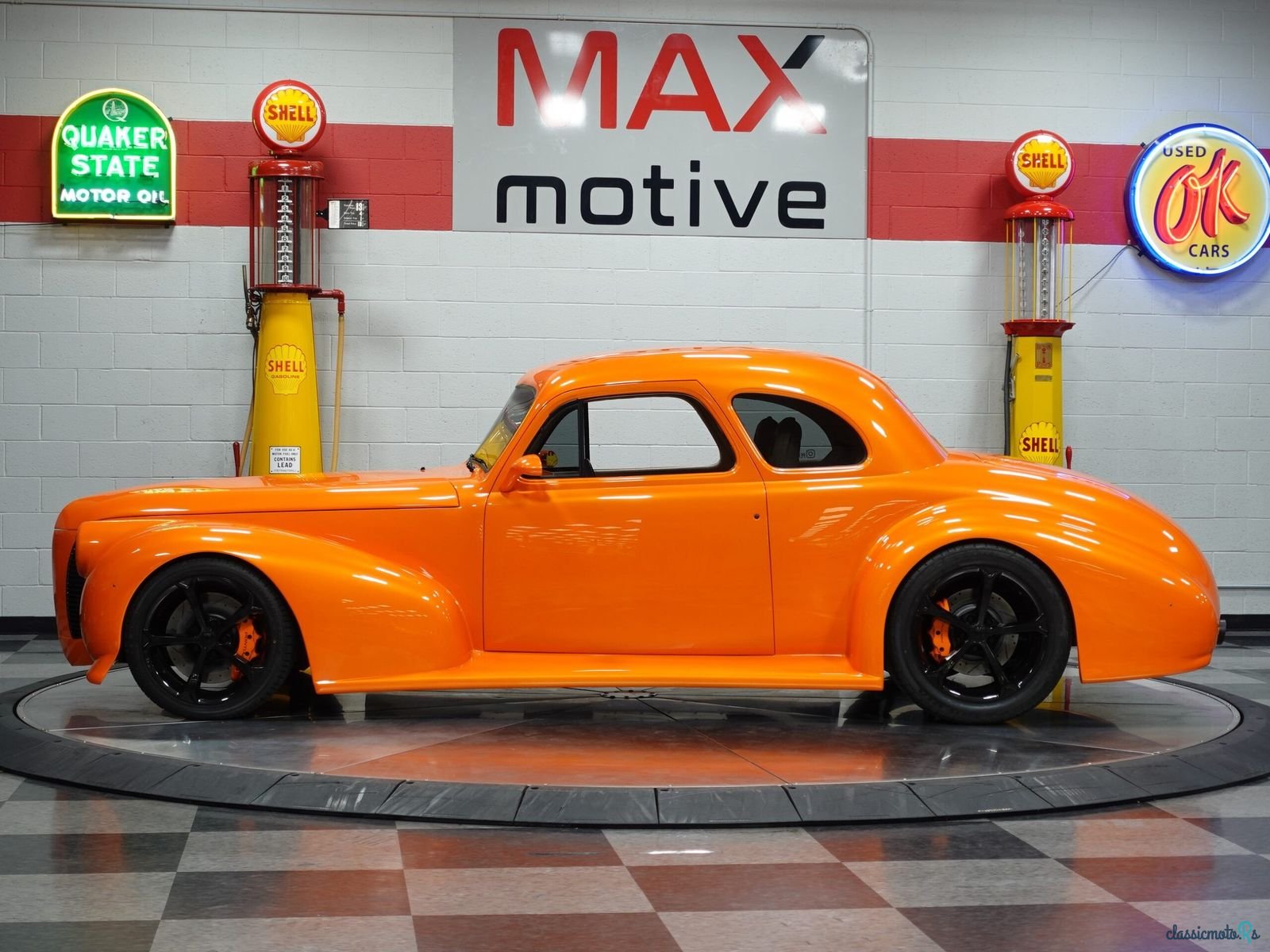 1940' Pontiac photo #6