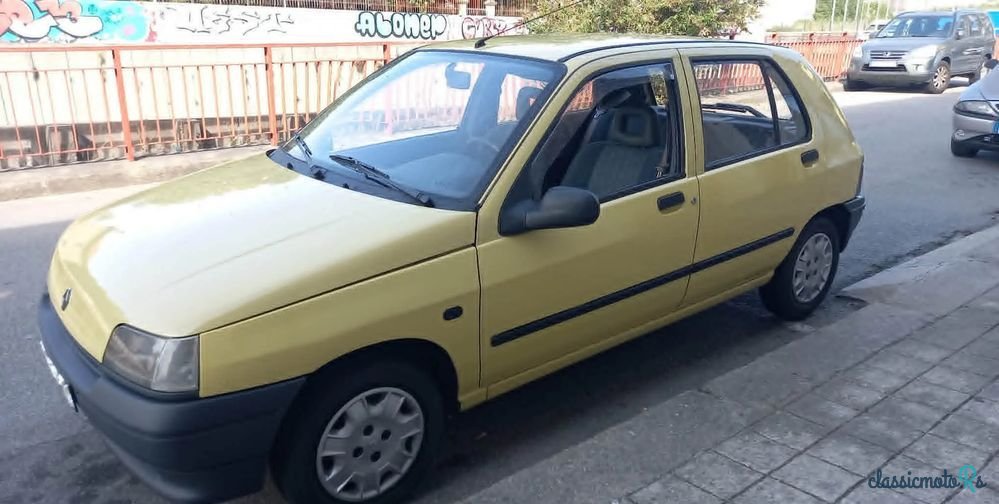 1990' Renault Clio 1.2 Rn photo #1