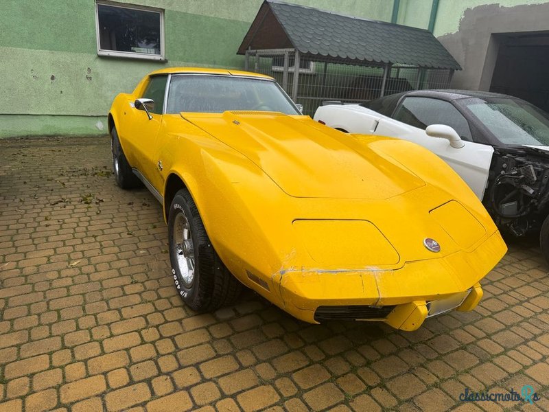 1976' Chevrolet Corvette photo #1