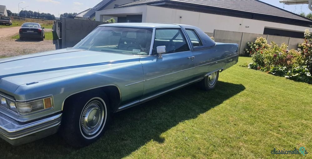 1976' Cadillac Deville photo #5
