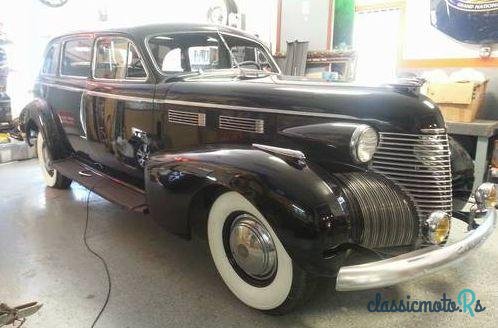 1940' Cadillac 72 Limousine photo #3