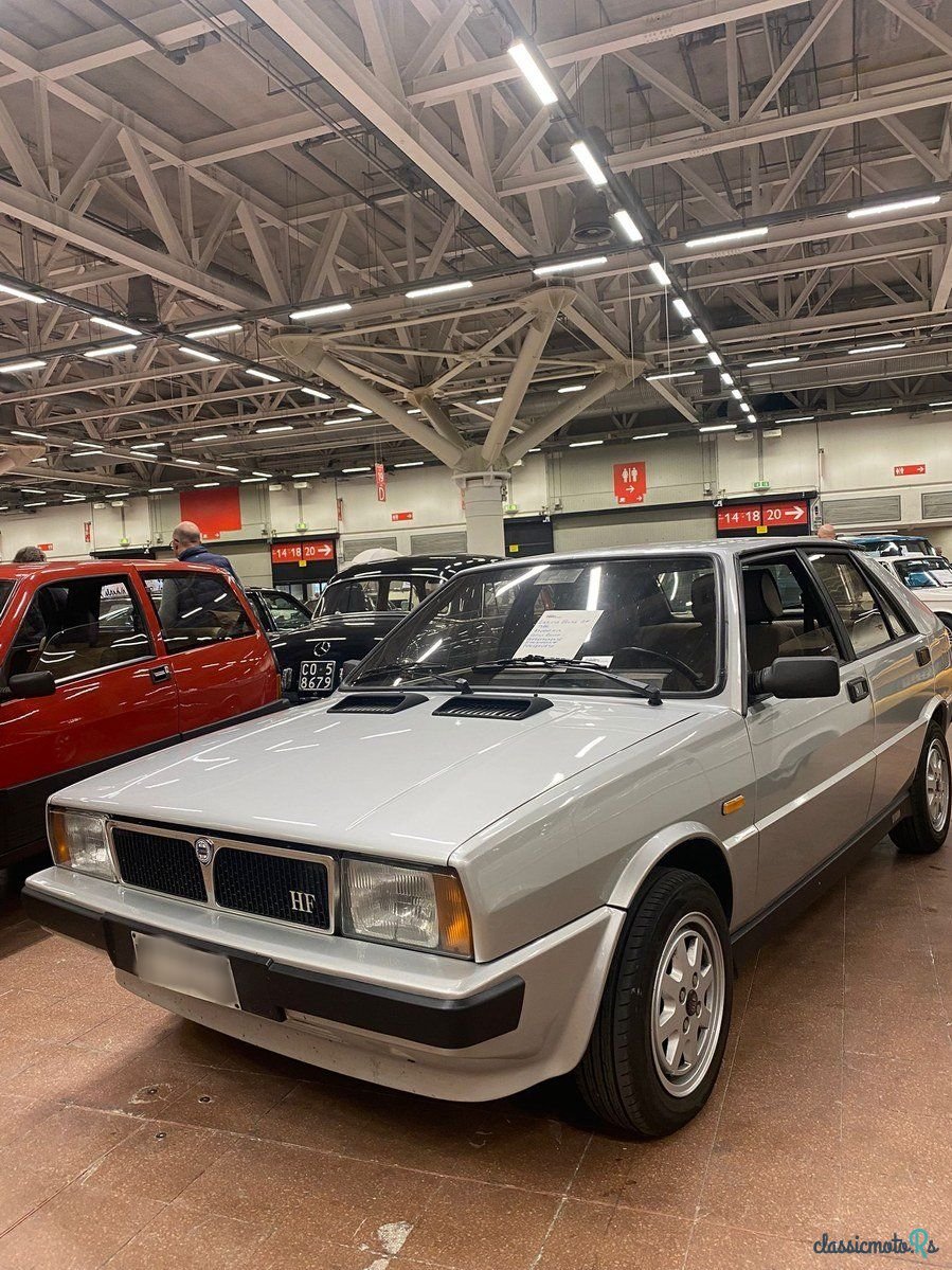 1985' Lancia Delta photo #1