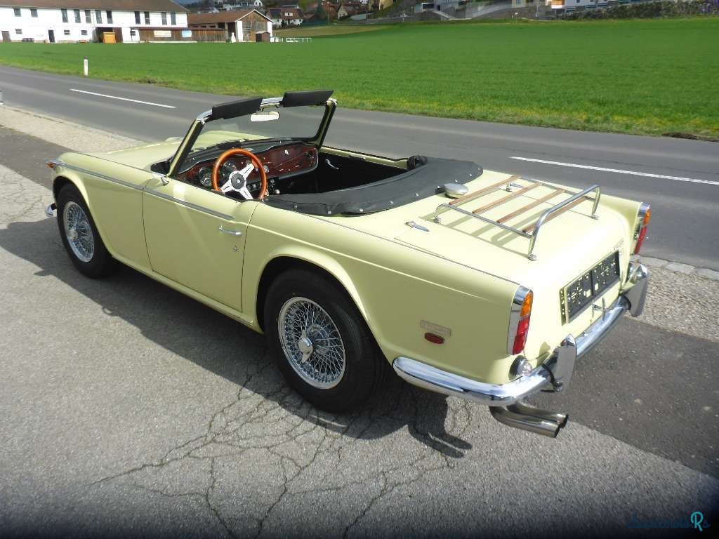 1968' Triumph TR 250 photo #1