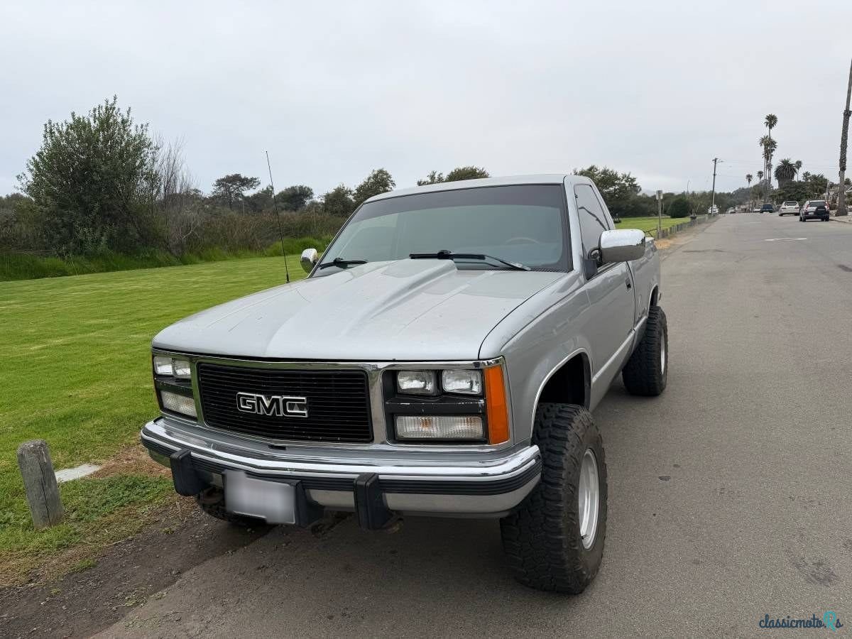 1989' Chevrolet 150 photo #2