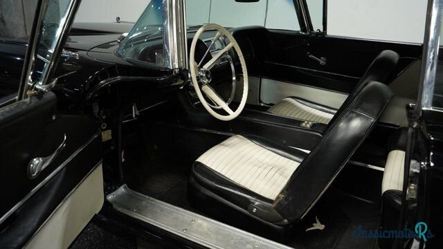 1959' Ford Thunderbird photo #4