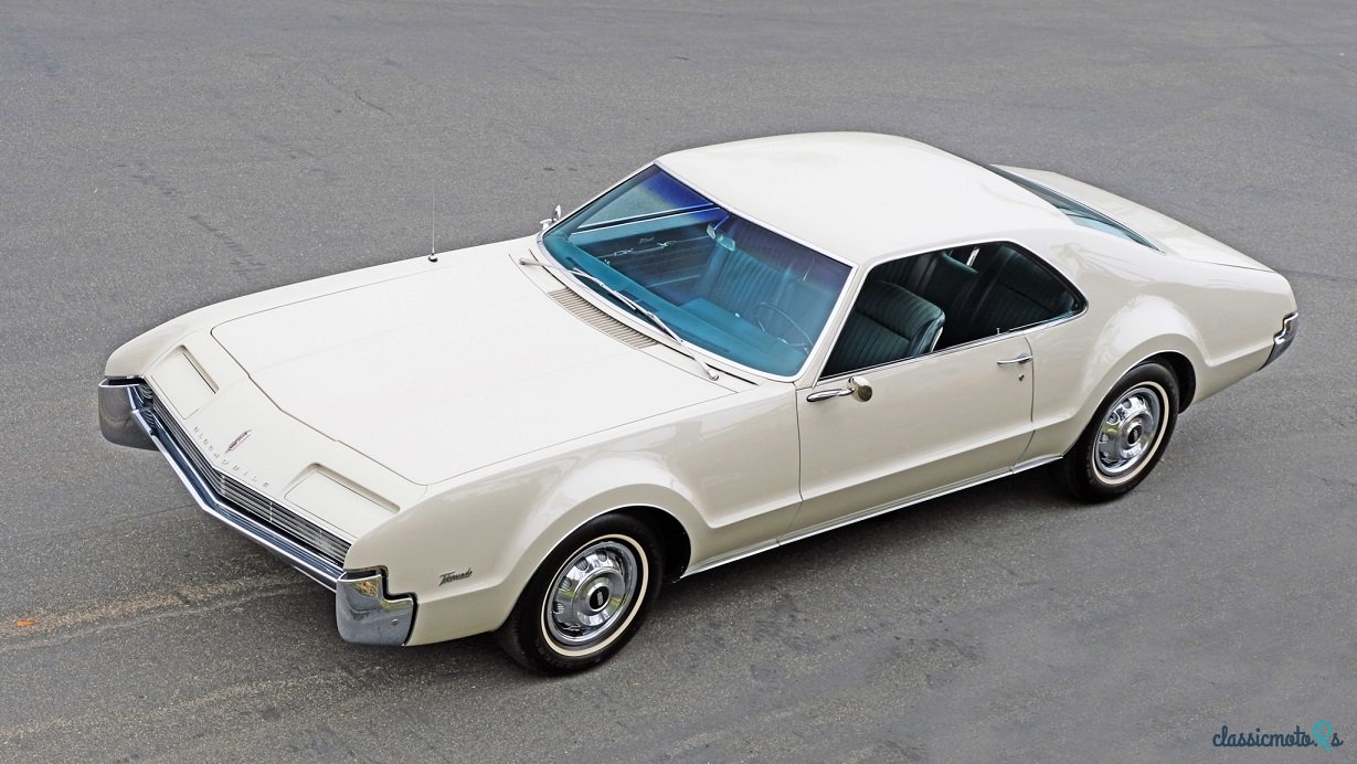 1966' Oldsmobile Toronado photo #1
