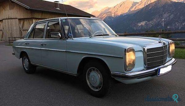 1974' Mercedes-Benz 200 photo #3