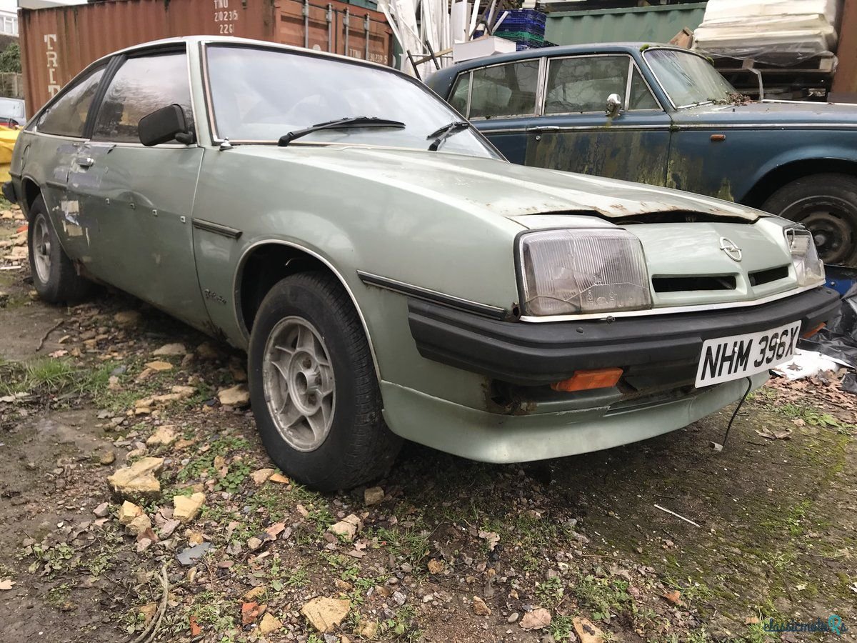1982' Opel Manta photo #1