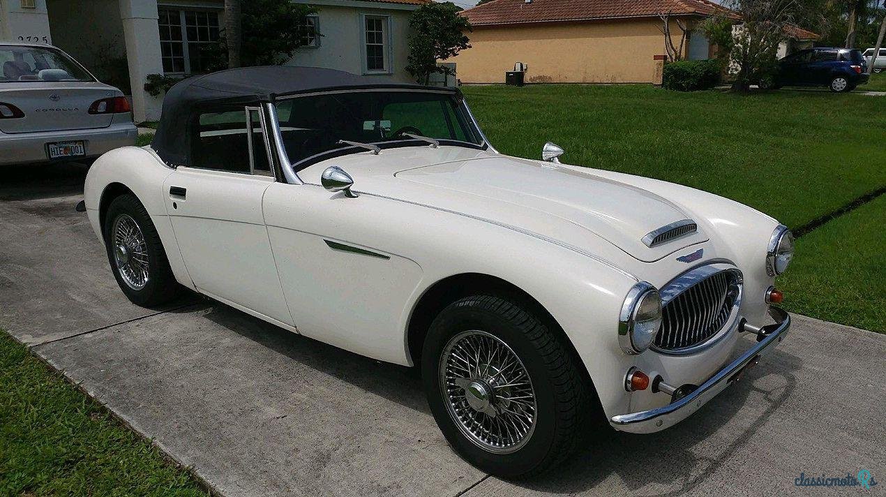 1962' Austin photo #2