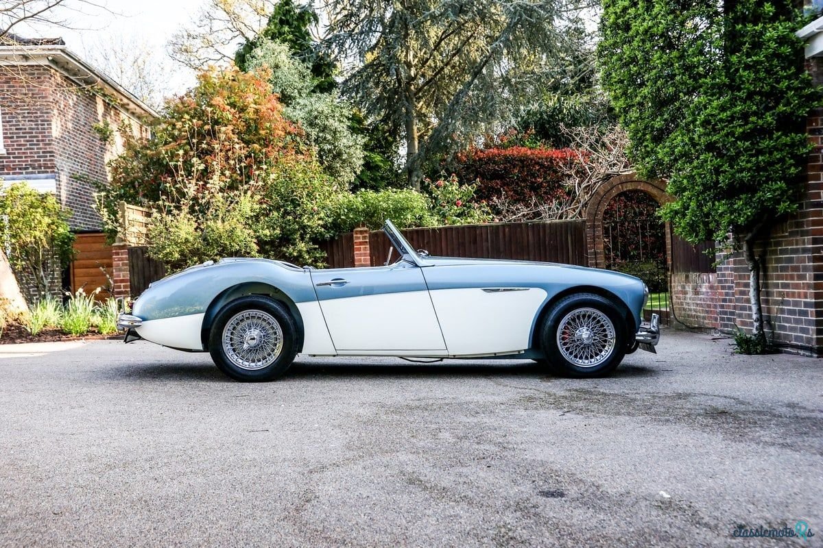 1960' Austin-Healey 3000 photo #2