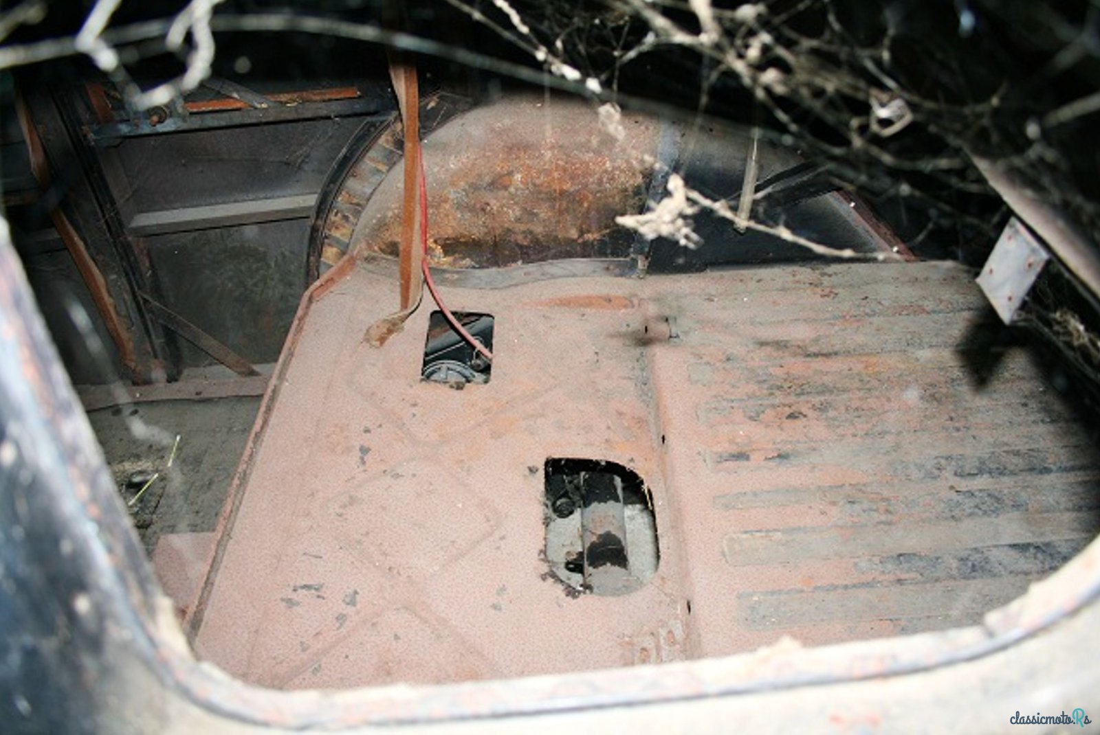 1939' Morris Twelve Four photo #5