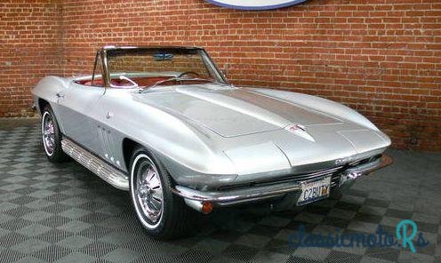 1964' Chevrolet Corvette Roadster photo #3