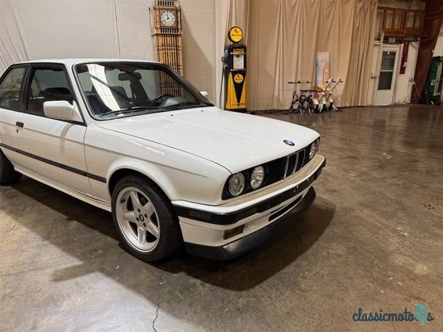 1987' BMW 325is photo #5