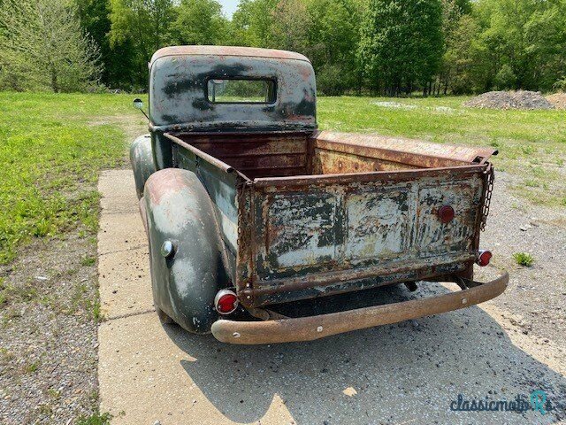 1940' Ford Pickup photo #5