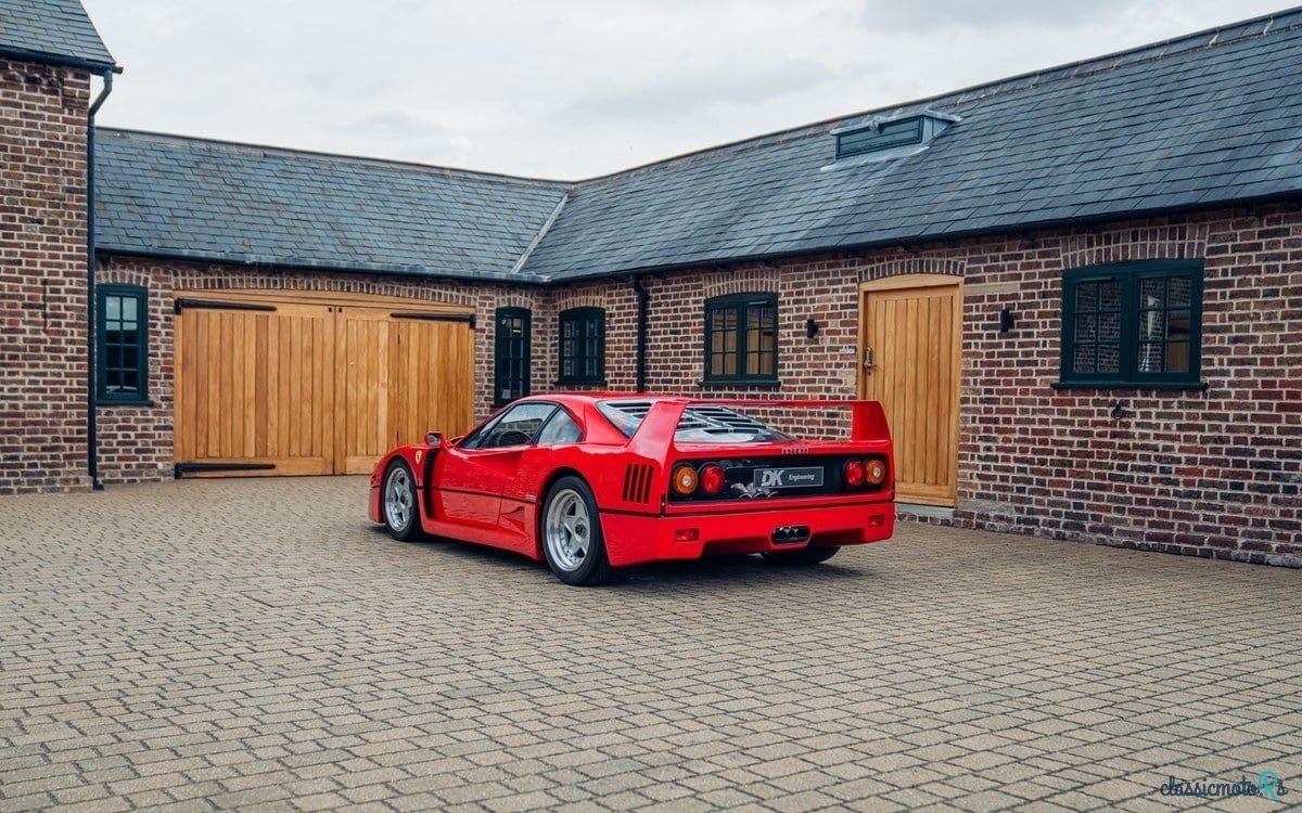 1989' Ferrari F40 photo #6