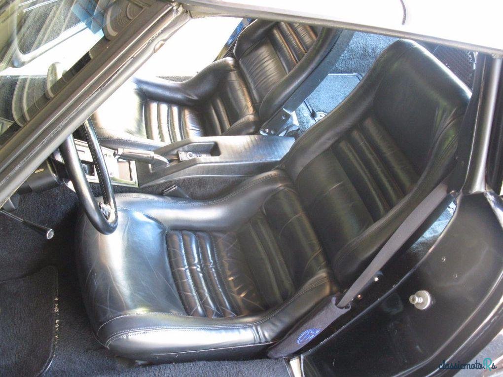 1980' Chevrolet Corvette photo #2
