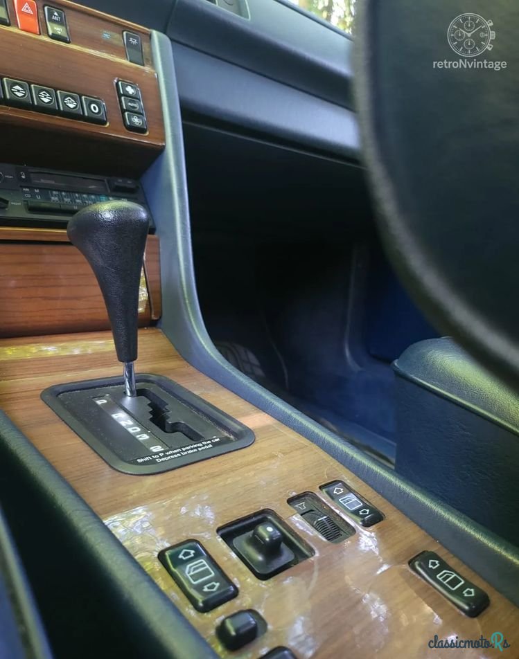 1989' Mercedes-Benz 300 photo #3