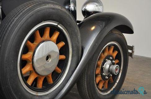 1929' Packard 640 Club Sedan 6,3 photo #4