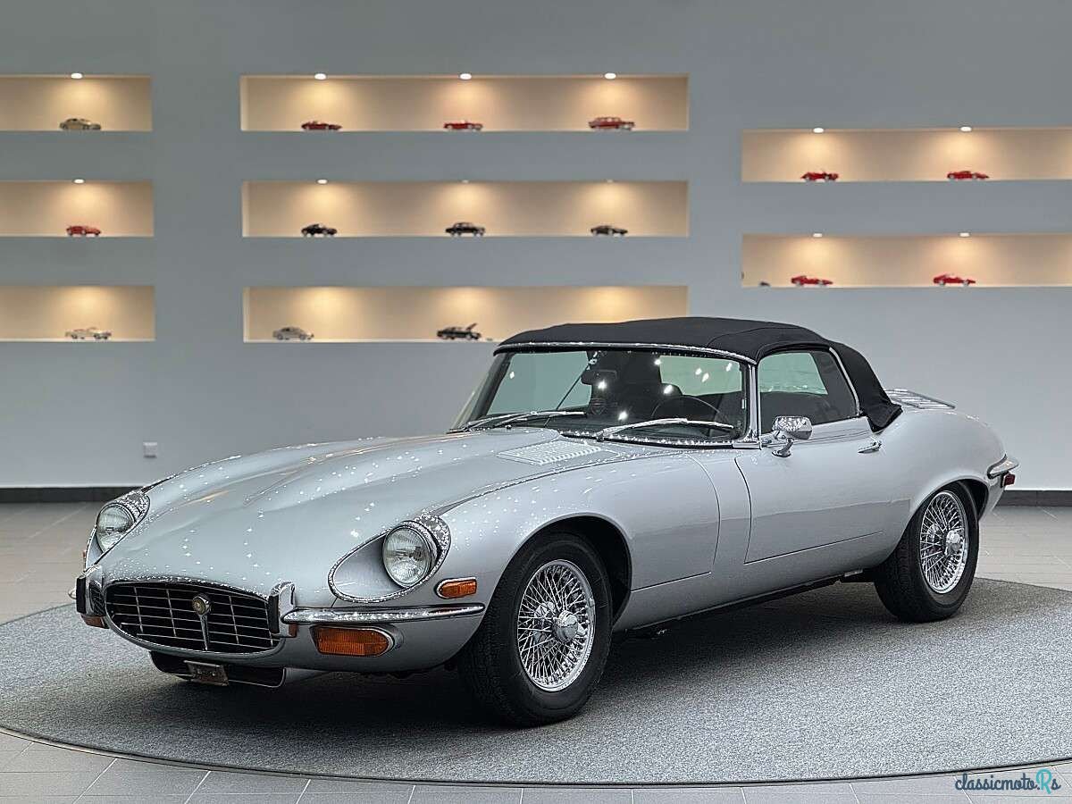 1974' Jaguar E-Type photo #1