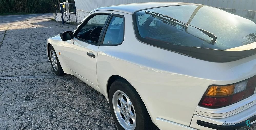 1988' Porsche 944 S photo #3