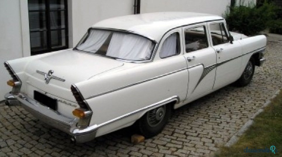 1979' Gaz Chaika photo #3