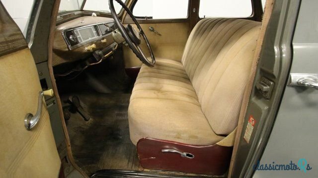 1947' Plymouth photo #3