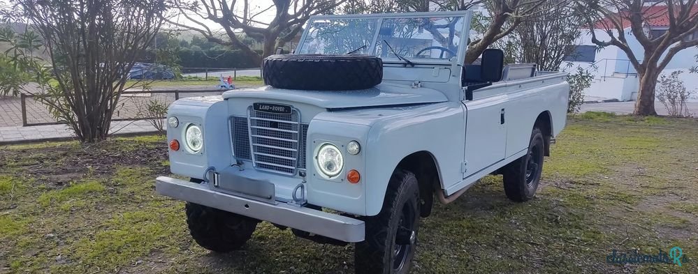 1972' Land Rover Serie III photo #1