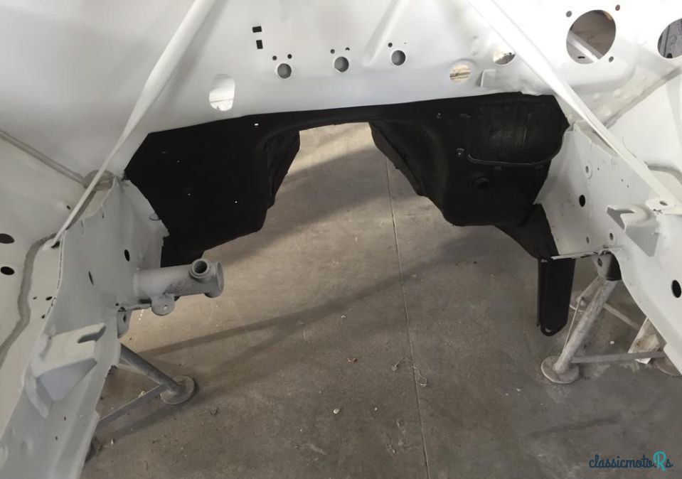 1977' Mercedes-Benz 240 photo #5