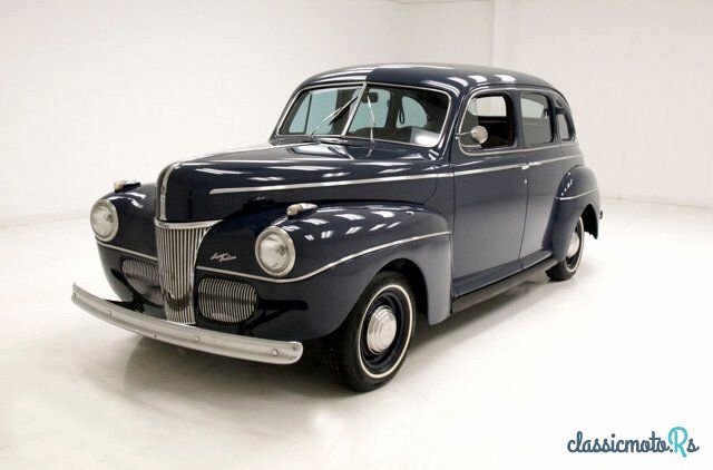1941' Ford Super Deluxe photo #1