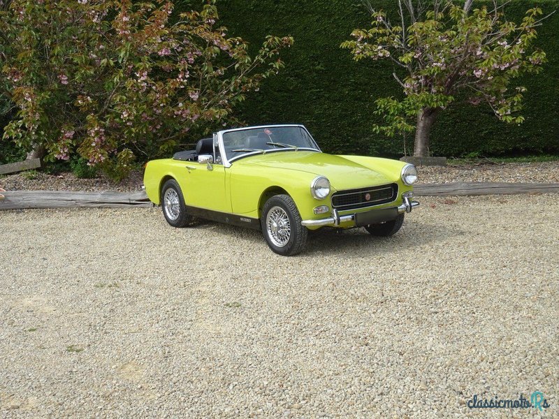 1974' MG Midget photo #3