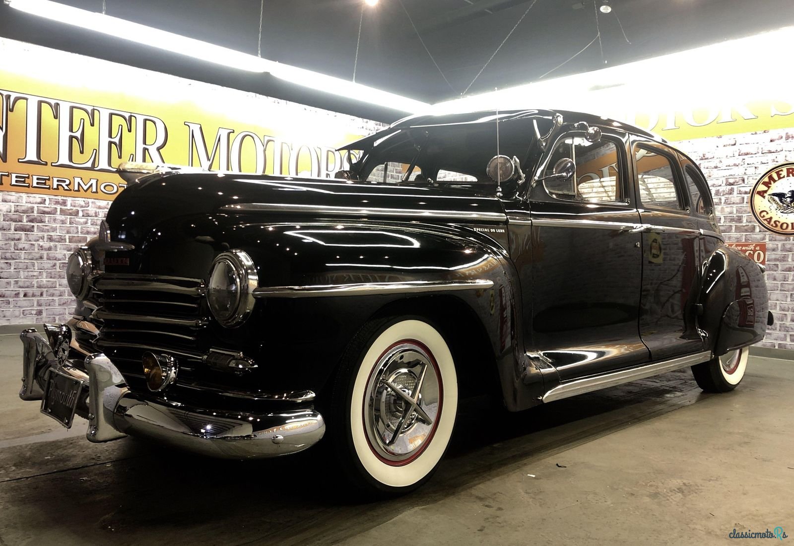 1948' Plymouth Deluxe photo #1